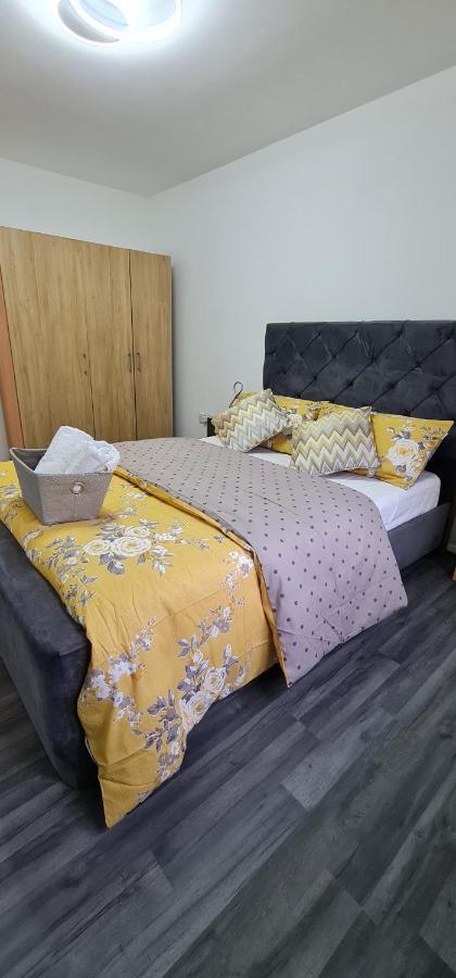 1 Bedroom Service Apartment With Netflix West Thurrock Zewnętrze zdjęcie